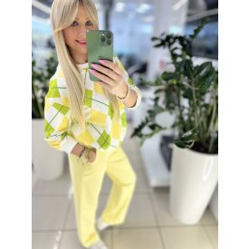 Megi 2026 Lola felső sárga